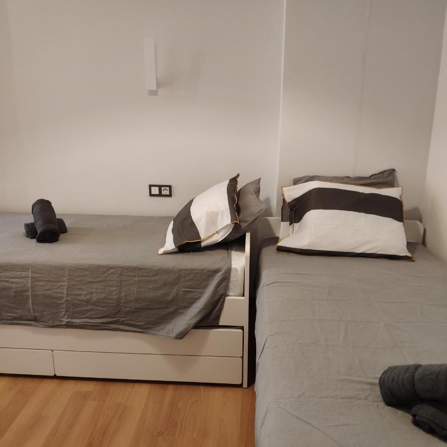 Unique Apartment In Malaga City Center With Pool Eksteriør billede